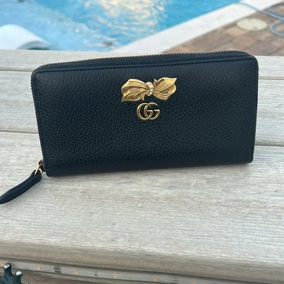 Gucci  Full Inclusion GG Marmont Zip Around Wallet - Picture 2 of 5